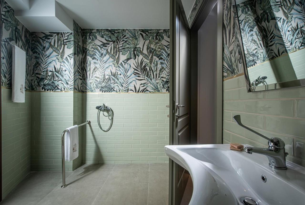 Vespera City Hotel Ираклио Екстериор снимка