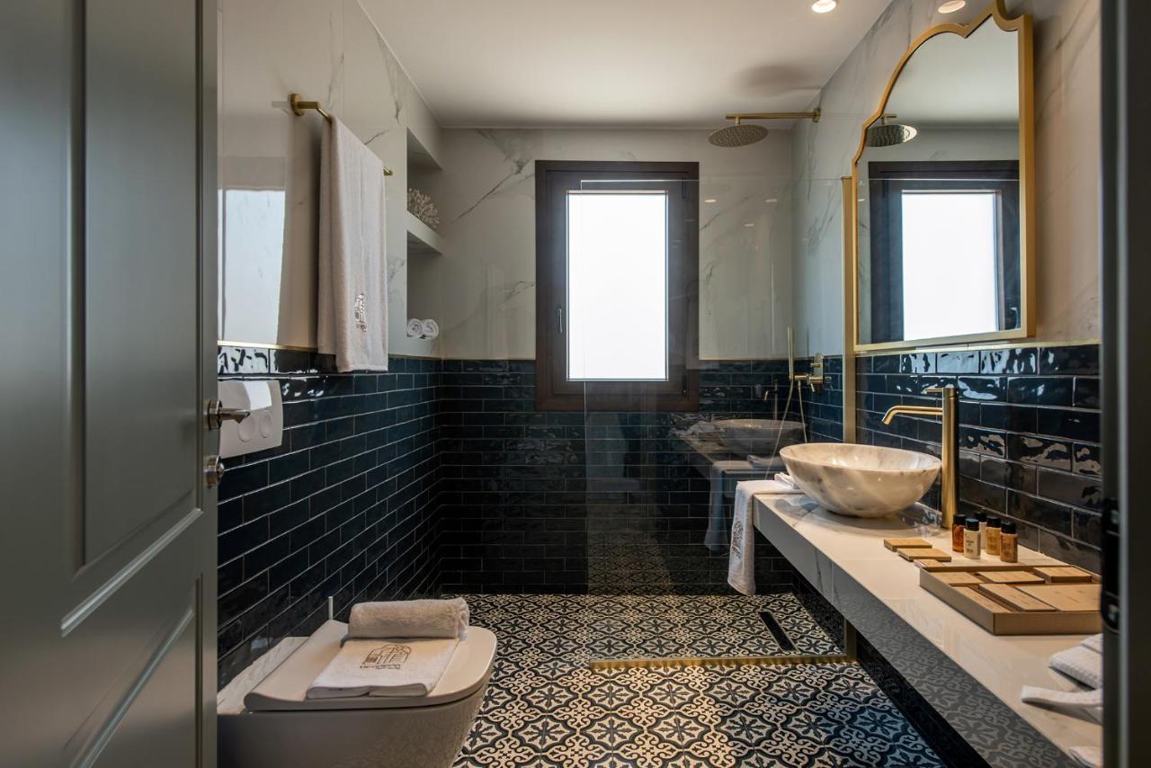 Vespera City Hotel Ираклио Екстериор снимка